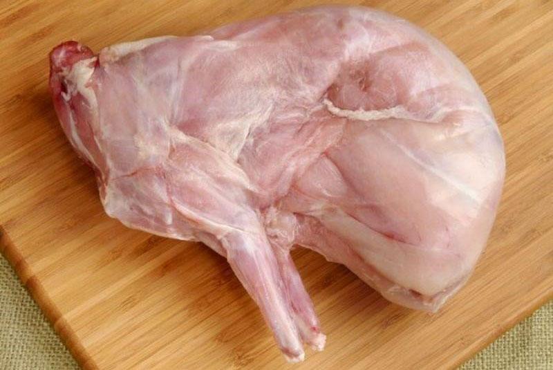 préparer une carcasse de lapin