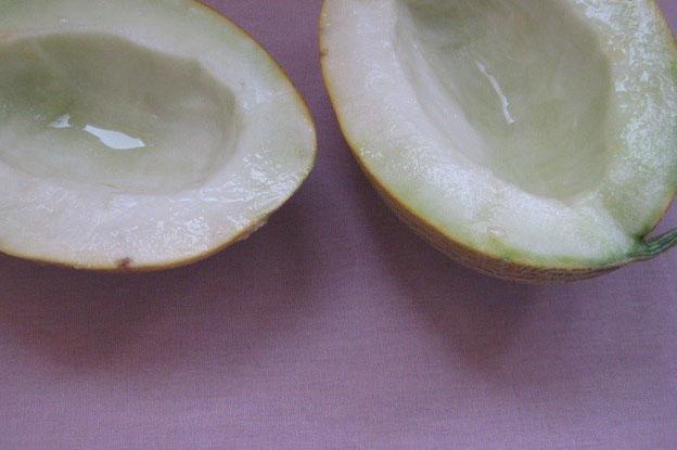 cortar y pelar el melón