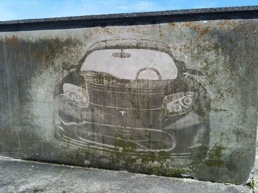 Einige Künstler entscheiden sich dafür, ihre Kunst freihändig zu gestalten.