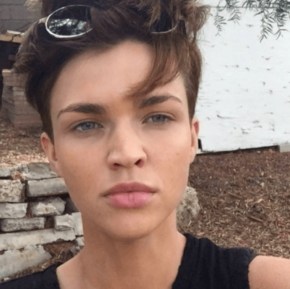 Ruby Rose Kopfschuss