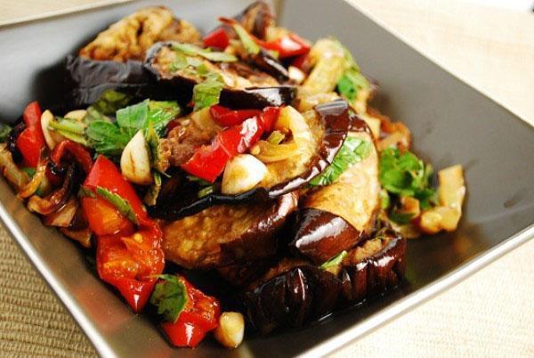 délicieuse salade d'aubergines pour l'hiver