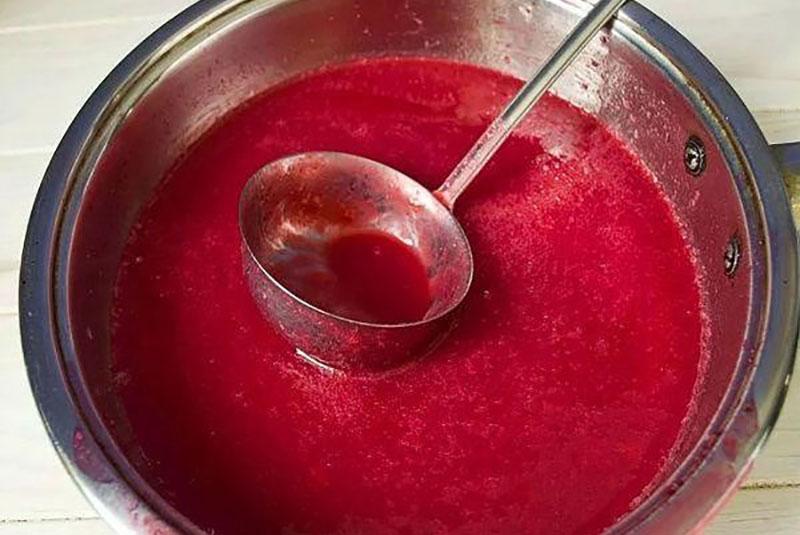 hervir jugo de grosella roja