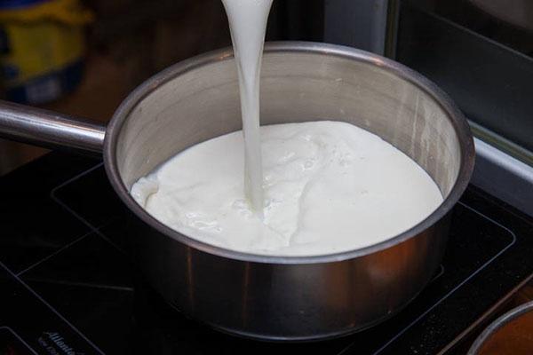 faire bouillir du lait