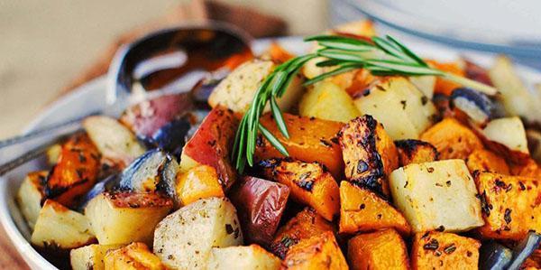 servir les légumes à table