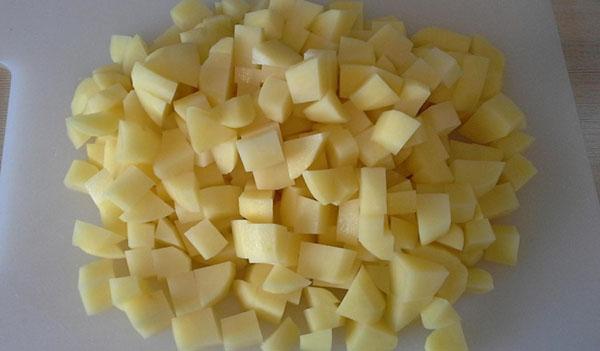pommes de terre coupées