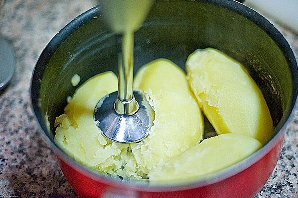 hacher les pommes de terre