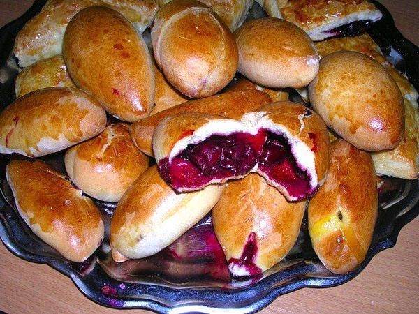 pasteles con cerezas