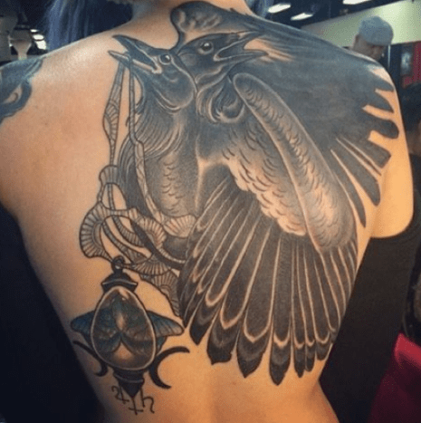 Foto via Instagram Vivka ist eine ernsthafte Tattoo-Enthusiastin und ihre qualitativ hochwertige Arbeit zeugt davon.