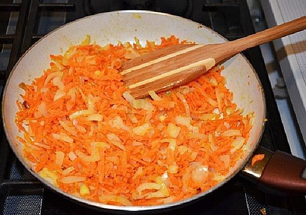 guiso de zanahorias con cebolla