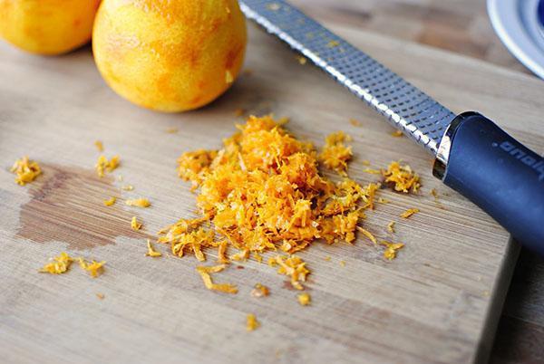 pelar naranjas