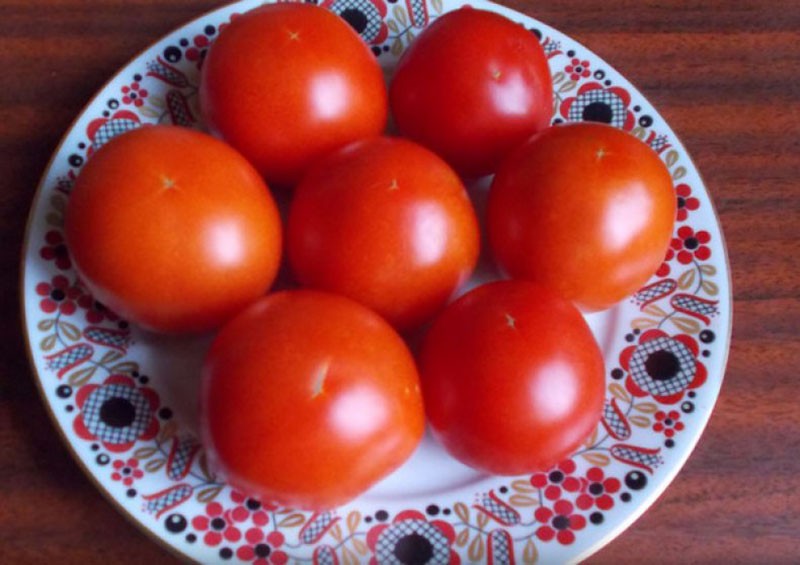 deliciosos frutos de tomate jugosos Visiblemente invisible