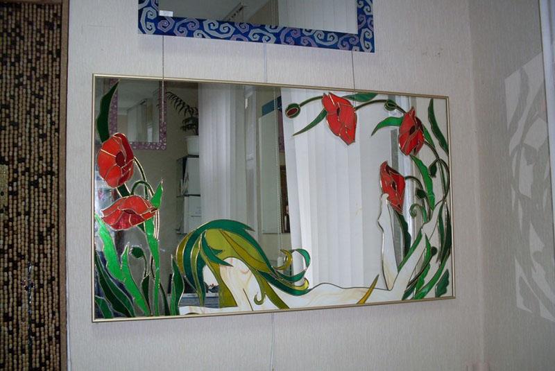 peinture d'art sur un vieux miroir