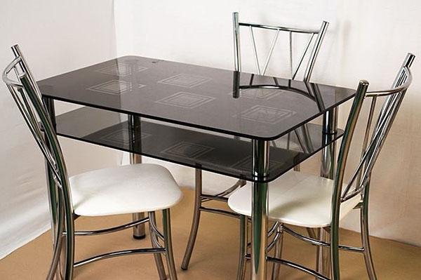 mesa de cristal negro