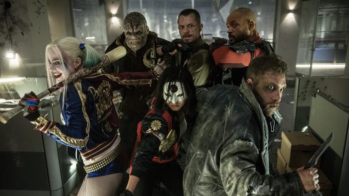 V srpnu 2016 debutovala Suicide Squad v kinech a v pokladně vydělala téměř 750 milionů dolarů.