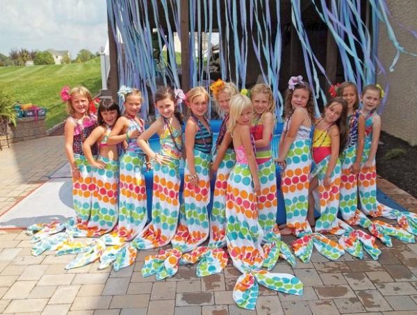 Sommer Geburtstagsparty für Mädchen_DIY Meerjungfrauenschwanz Wrap Arounds