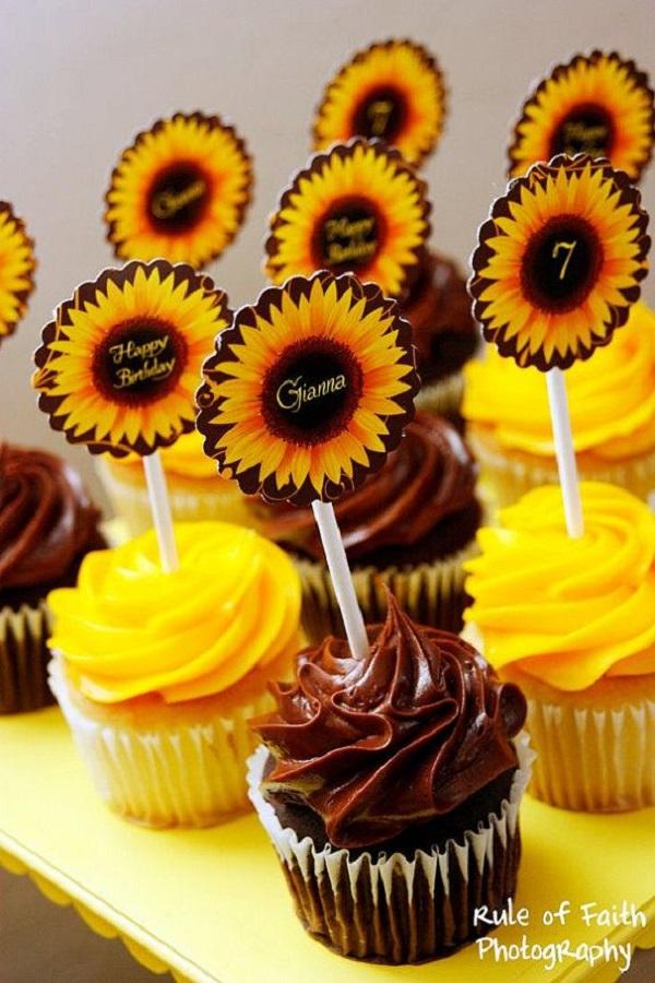 Sommer-Geburtstagsfeier für Girls_Sunflower Cupcakes