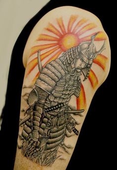 Sun Tattoo - TOP 100 - Rang - Blindingly Gorgeous Tat Art