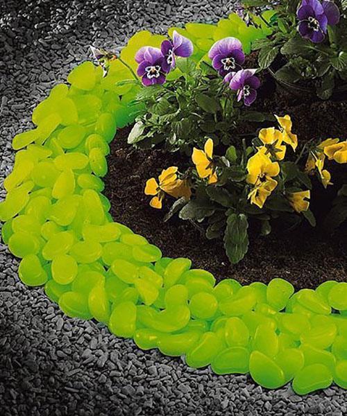 piedras brillantes en el diseño del paisaje