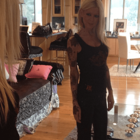 tara reid falešné tetování instagram