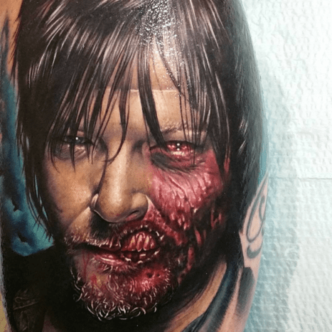 Daryl lässt Blut lecker aussehen. Tattoo von Bumer