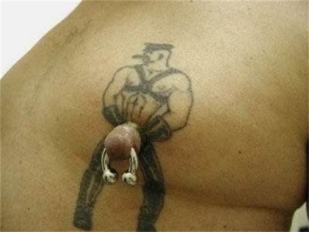 Foto přes reddit Tento tat vyhrává pro nejchytřejší koncept striptérky. Trochu hrubé, ale chytré.