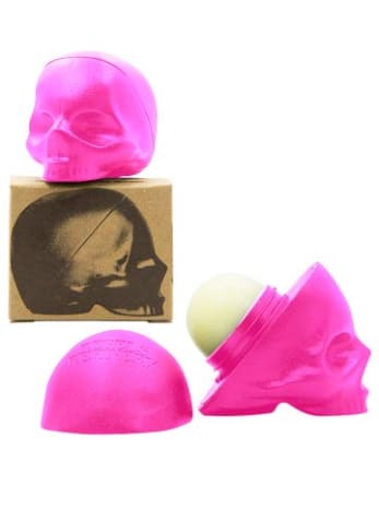 Erhältlich bei INKEDSHOP.COM: Skull Lip Balm von Rebel's Refinery