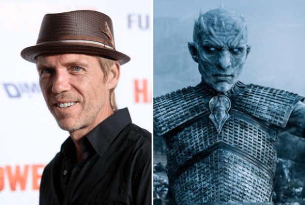 صورة عبر HBOF لشخصية صامتة أحدثت Night’s King الكثير من الضوضاء. كان دور الشخصيات هذا في خط القصة مليئًا بالجدل وتطاير نظريات المؤامرة. كل ما وضع جانبا ريتشارد بريك هو الرجل الذي يقف وراء المكياج الجليدي.