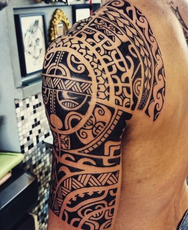 Marquesan Half Sleeve Tattoo Design für Männer