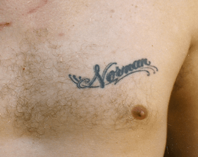 Reedus ist nach seinem verstorbenen Vater benannt und hat dieses Tattoo zu Ehren seines Vaters bekommen.