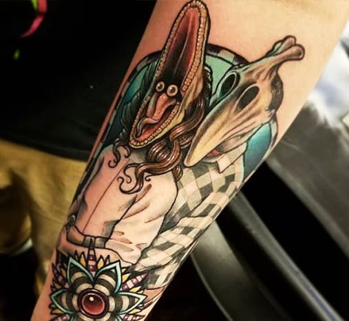 @vnavatattoosTattoo-Künstler Van's Variante eines von Beetlejuice inspirierten Tattoos.