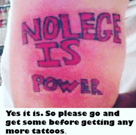 وشم سيء مكتوب بشكل خاطئ