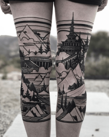 Je to tetovací umělec z Los Angeles, který za své hradní motivy získal mezinárodní úspěch.