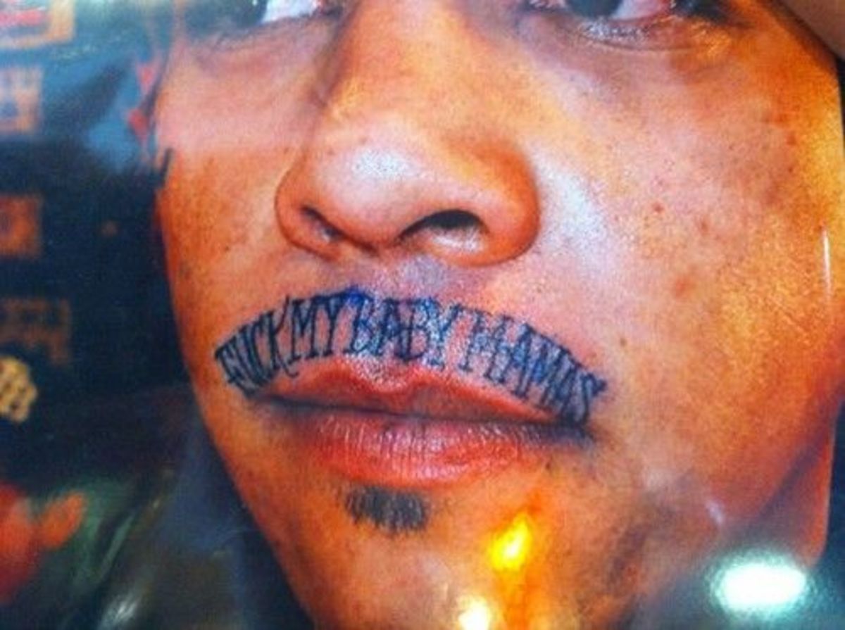 05e5bb5544bf50985e117944a490e66e--lippentattoos-gesichtstattoos