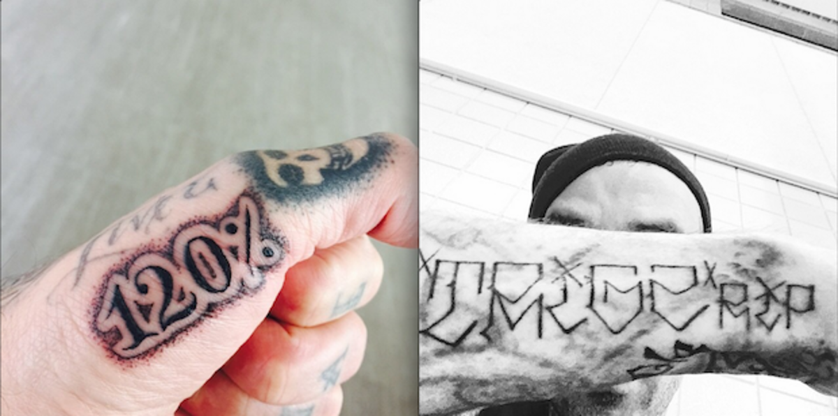 Tetování Chuey Quintanar (vlevo) a Big Sleeps (vpravo)