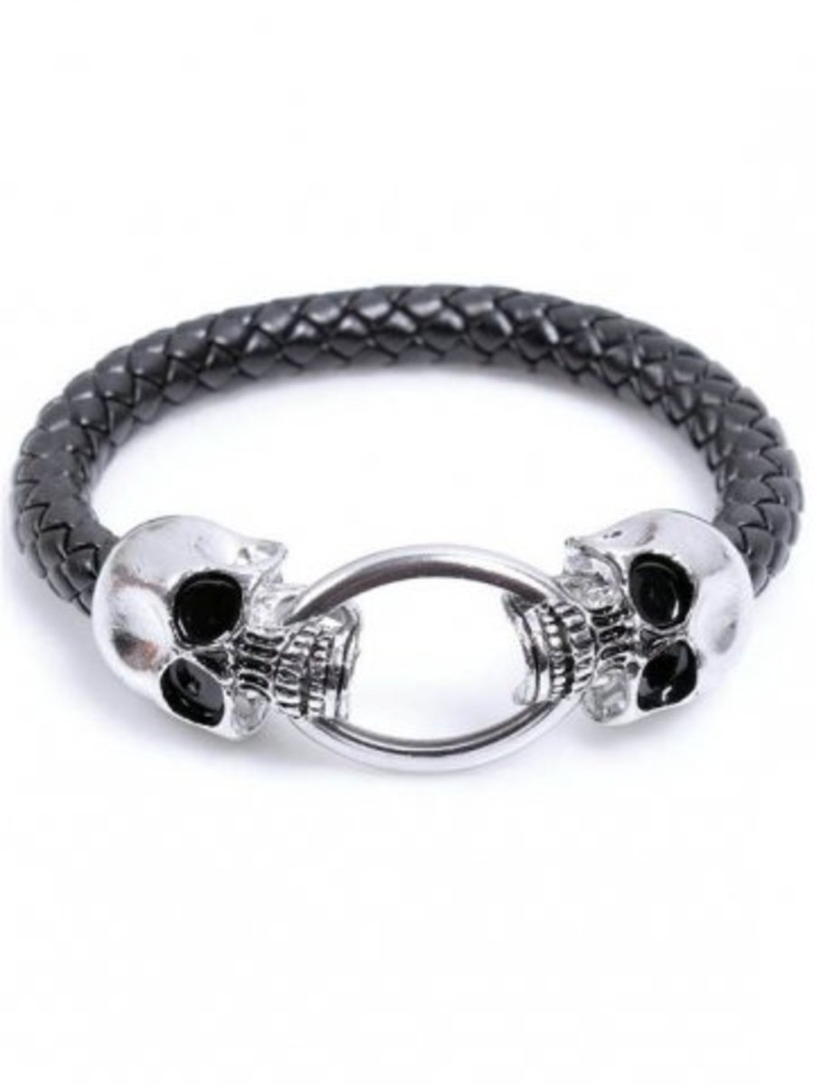 Erhältlich bei INKEDSHOP.COM: Double Skull Cord Armband von Black Label