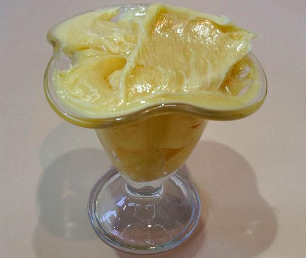 postre de mantequilla de eléboro