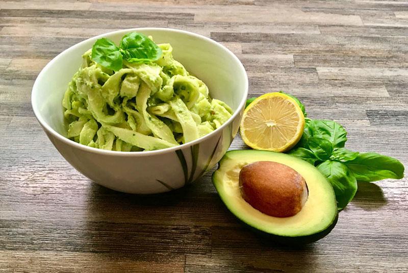 recettes de pâtes à l'avocat