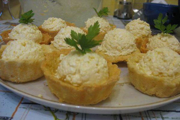 Aperitivo judío en tartaletas