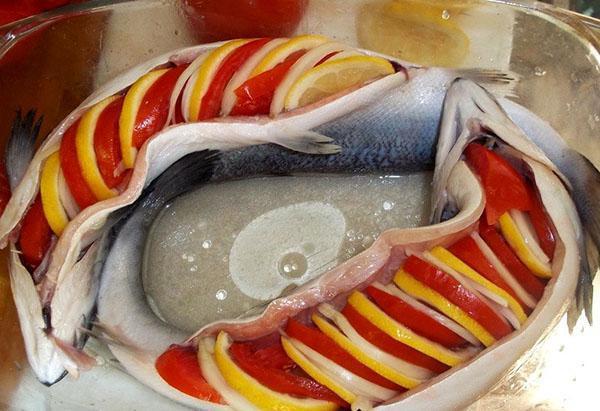 rellenar el pescado con verduras