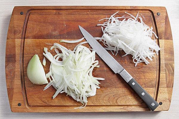picar cebolla y daikon