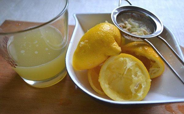 exprimir jugo de limón