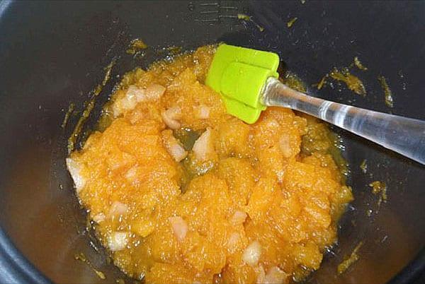 faire bouillir la citrouille et la confiture de pommes
