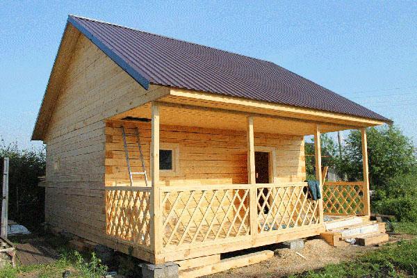 sauna avec véranda sous un même toit