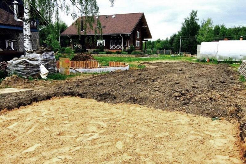 como nivelar una parcela en el campo