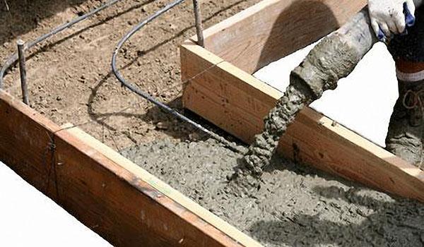 couler une fondation en béton