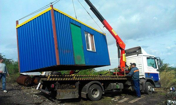 installation d'une roulotte de vestiaire