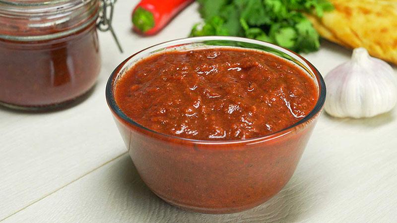 receta de tkemali de ciruela con cebollas fritas