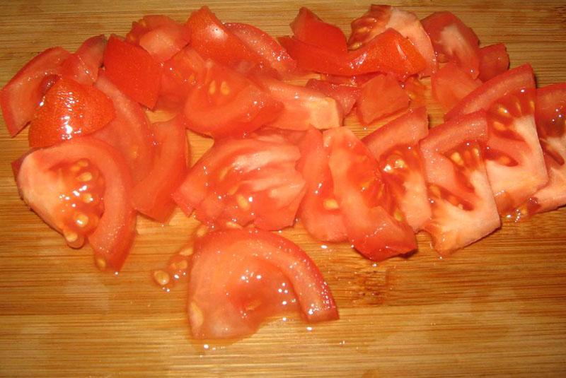 picar los tomates