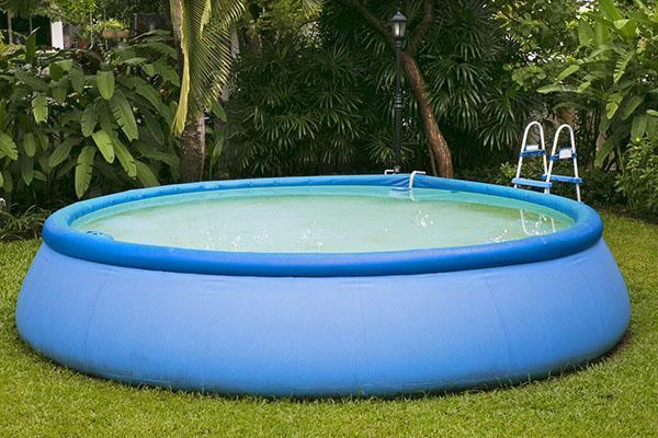 piscine pour chalets d'été