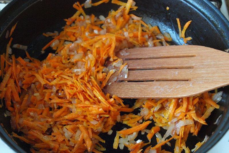 guiso de zanahorias con cebolla